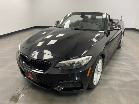 Used 2016 BMW 228i xDrive Convertible w/ M Sport Package AWD/4WD image 2