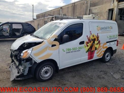 Used 2021 Nissan NV200 S image 3