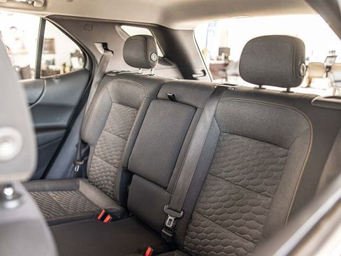 Used 2020 Chevrolet Equinox LT image 30