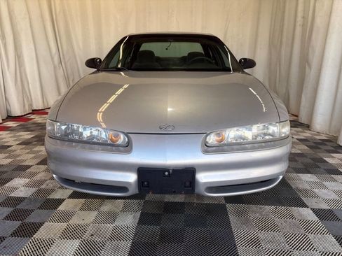 Used 2001 Oldsmobile Intrigue GX w/ Driver Control Pkg image 4