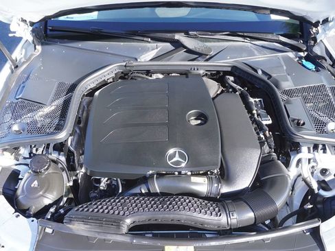Used 2021 Mercedes-Benz C 300 Sedan image 7