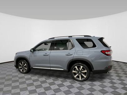 New 2025 Honda Pilot Touring