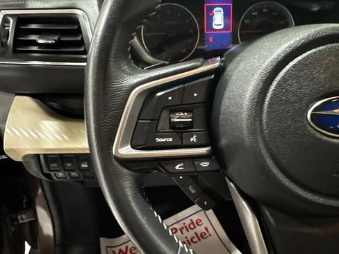 Used 2021 Subaru Ascent Premium w/ Convenience Package image 5