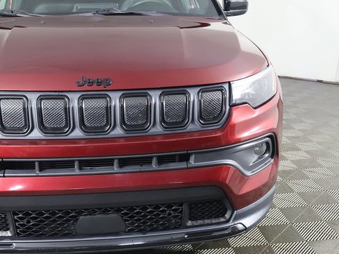 Used 2022 Jeep Compass Altitude w/ Sun and Sound Group image 14