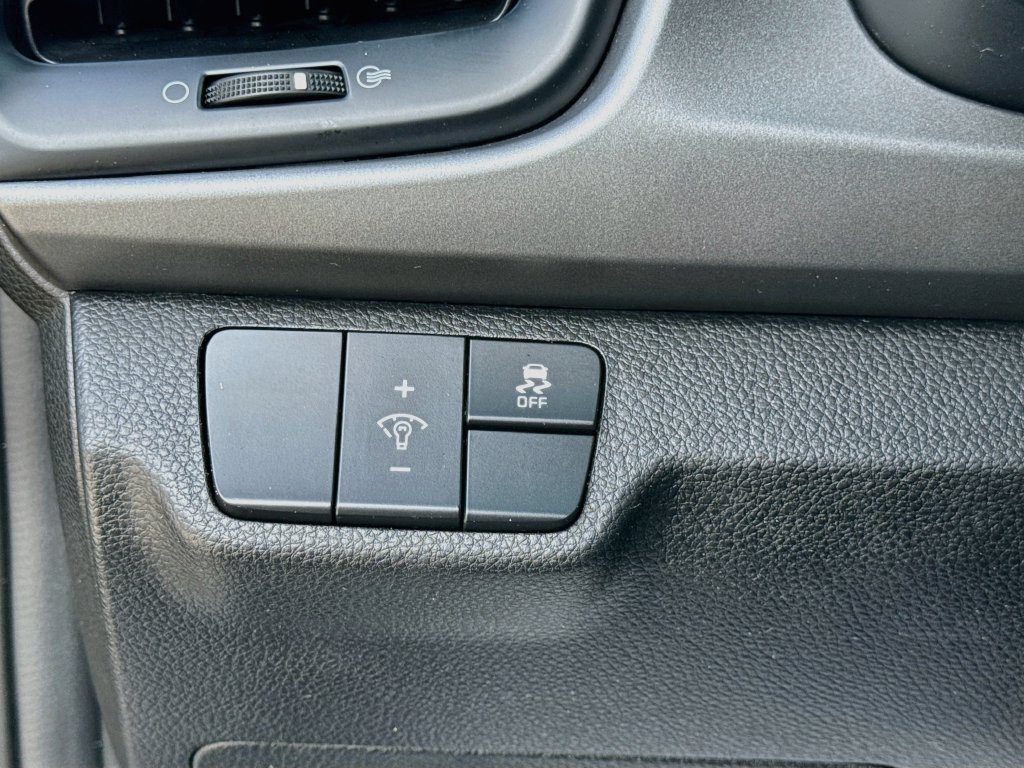 Used 2019 Kia Rio S FWD image 10