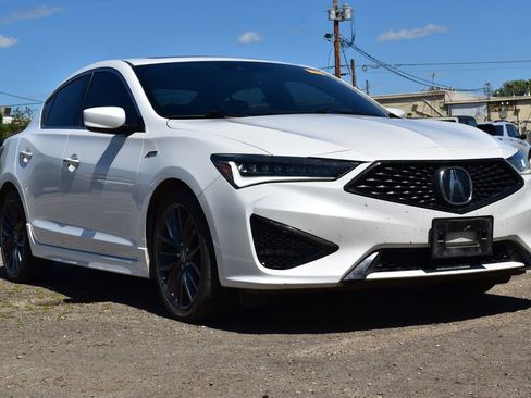 Used 2020 Acura ILX image 3