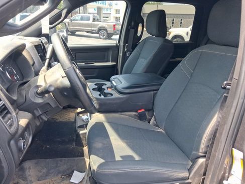Used 2025 RAM 2500 Tradesman AWD/4WD image 3