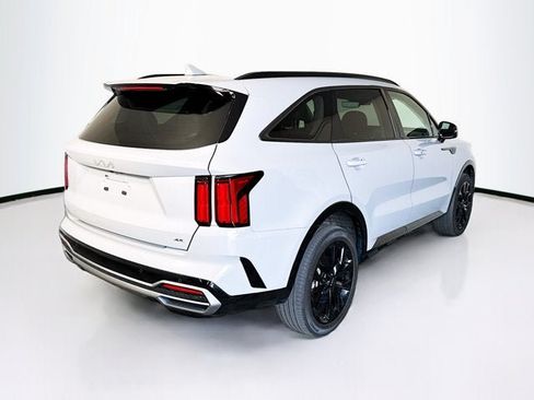 Certified 2023 Kia Sorento SX AWD/4WD image 5