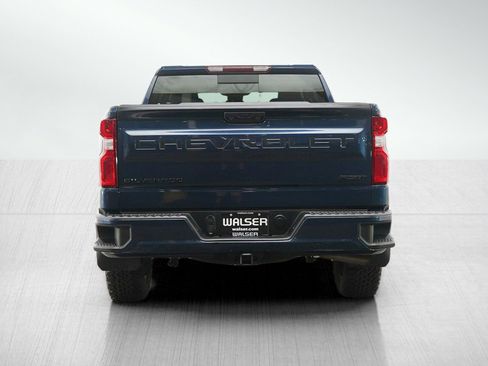 Used 2022 Chevrolet Silverado 1500 RST w/ Convenience Package II AWD/4WD image 4