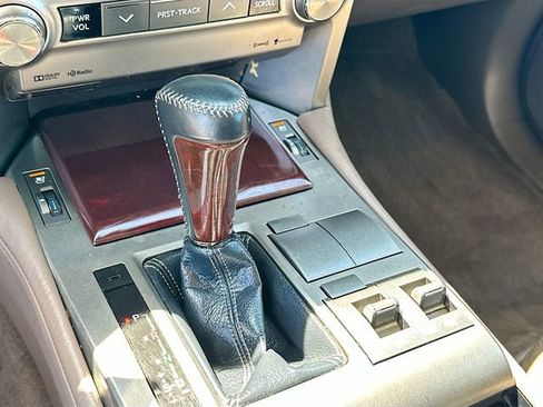 Used 2017 Lexus GX 460 image 17