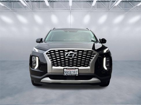 Used 2022 Hyundai Palisade SEL w/ Premium Package image 2