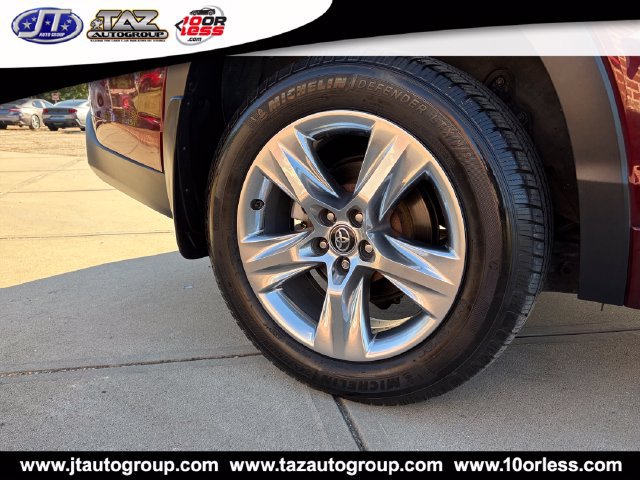 Used 2018 Toyota Highlander Limited w/ Protection Package #3 AWD/4WD image 10