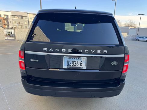 Used 2019 Land Rover Range Rover Long Wheelbase Supercharged image 4