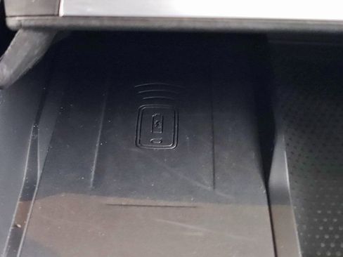 Used 2024 BMW X5 xDrive50e AWD/4WD image 37