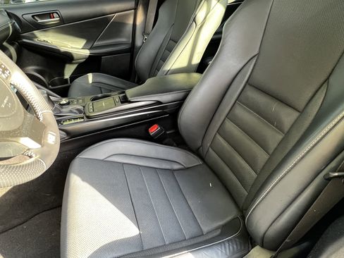 Used 2023 Lexus IS 350 F Sport w/ Navigation Package image 17