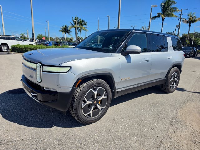 Used 2023 Rivian R1S Adventure Quad AWD/4WD image 1