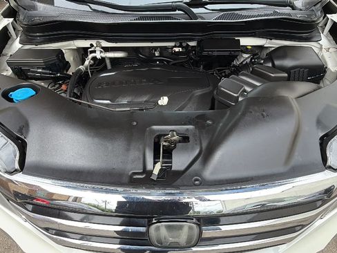 Used 2017 Honda Pilot Touring image 24