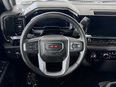 Certified 2024 GMC Sierra 1500 SLT AWD/4WD image 12