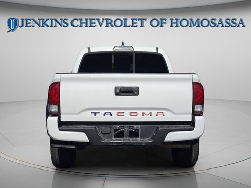 Used 2019 Toyota Tacoma SR w/ SR Convenience Package RWD image 5