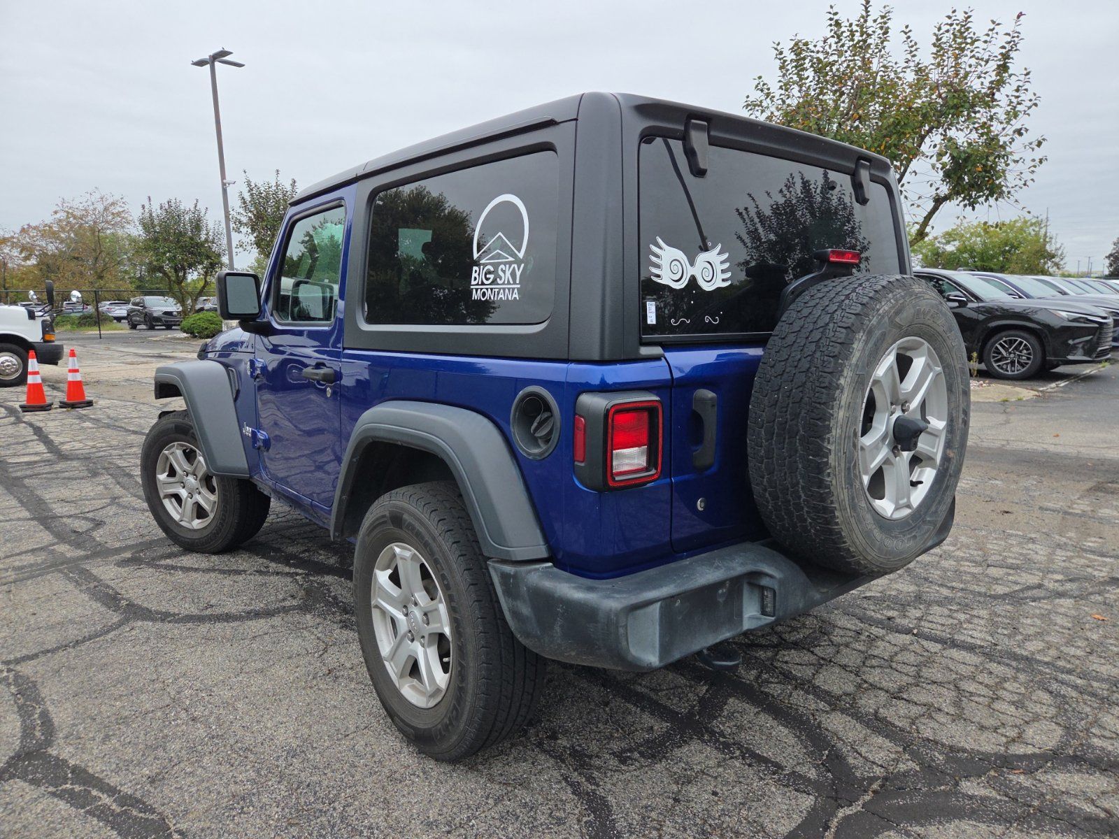 Used 2019 Jeep Wrangler Sport AWD/4WD image 7