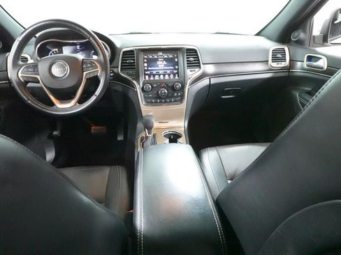 Used 2016 Jeep Grand Cherokee Limited AWD/4WD image 12
