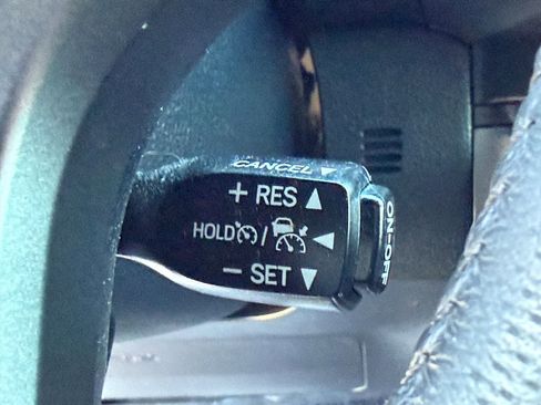 Used 2020 Toyota Tacoma TRD Sport w/ Technology Package RWD image 30