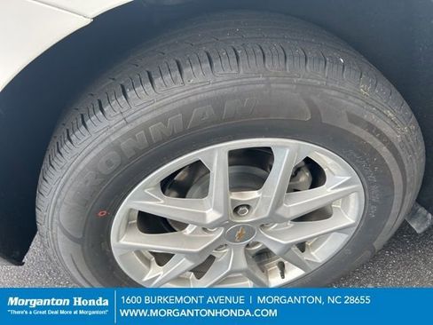 Used 2024 Chevrolet Equinox LT image 11
