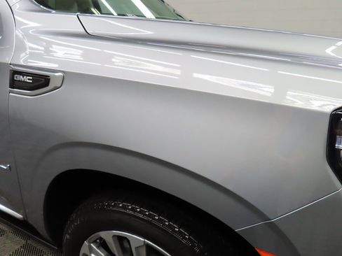 Used 2024 GMC Yukon Denali image 35