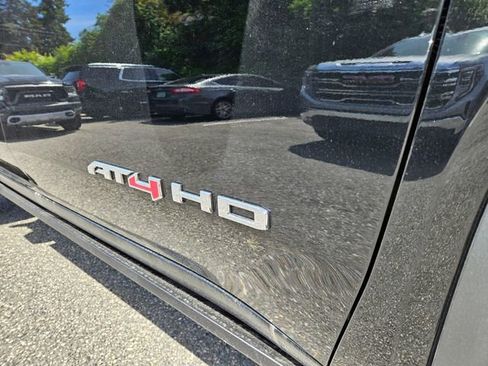 New 2026 GMC Sierra 3500 AT4 w/ AT4 Premium Plus Package AWD/4WD image 11