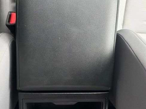 Certified 2024 Toyota Tacoma TRD Off-Road image 36