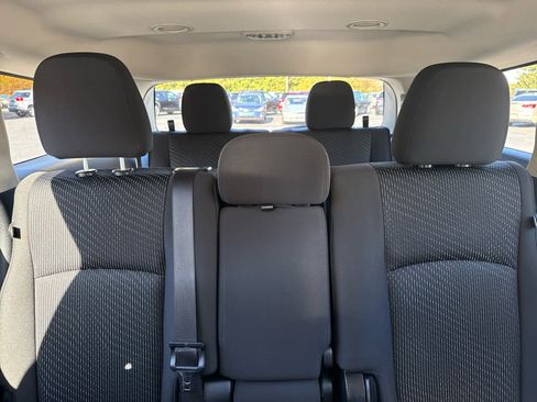Used 2017 Dodge Journey SXT w/ Comfort/Convenience Group image 15