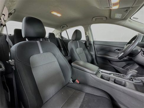 Used 2021 Nissan Sentra SV image 26