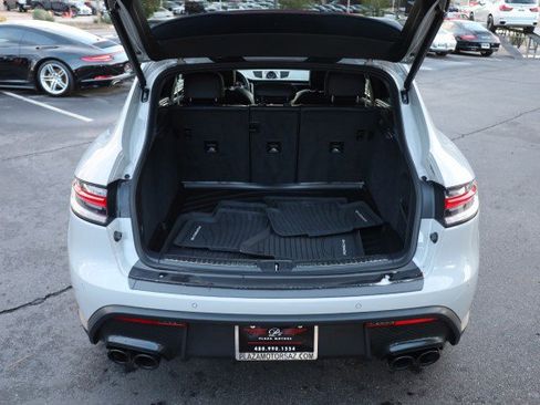 Used 2023 Porsche Macan S image 44