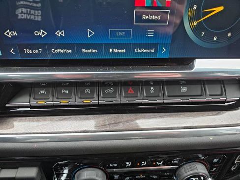 Used 2026 Chevrolet Silverado 1500 LTZ image 25