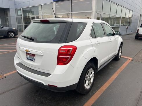 Used 2017 Chevrolet Equinox LS image 5