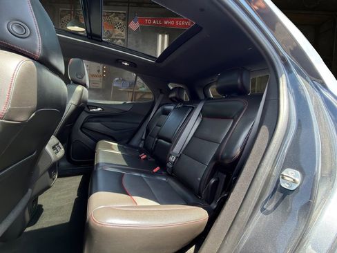 Certified 2022 Chevrolet Equinox RS w/ RS Leather Package FWD image 14