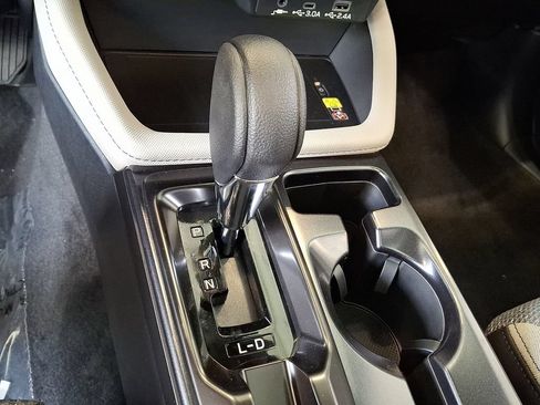 New 2026 Subaru Forester Premium AWD/4WD image 11