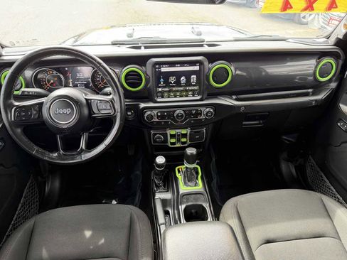 Used 2022 Jeep Gladiator Sport AWD/4WD image 10
