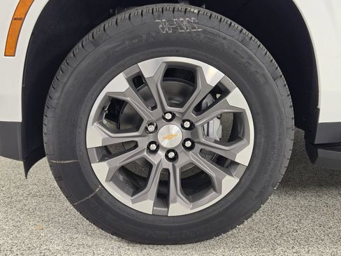 New 2026 Chevrolet Suburban LT w/ Comfort Package RWD image 12