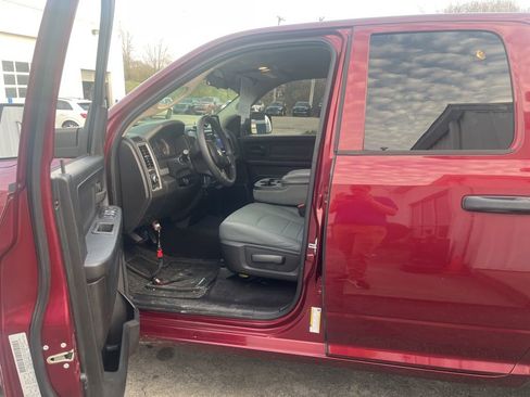 Used 2019 RAM 1500 Express image 6