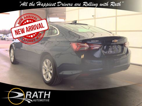 Used 2022 Chevrolet Malibu LT image 11