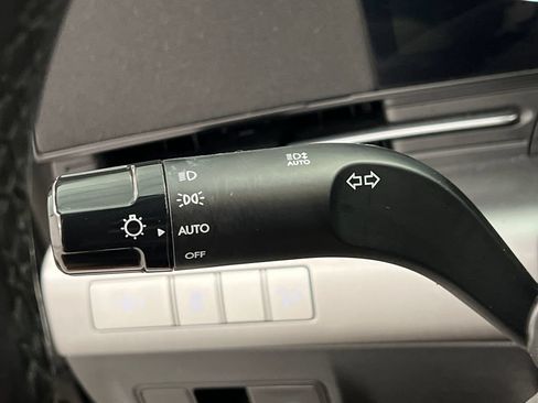 Used 2024 Hyundai Kona SEL FWD image 49