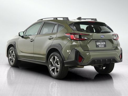 Used 2026 Subaru Crosstrek 2.5i Premium AWD/4WD image 3