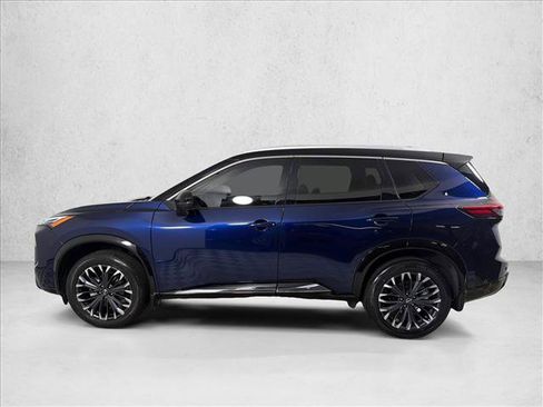 Used 2024 Nissan Rogue Platinum FWD image 8