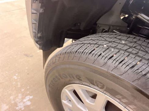 Used 2024 Toyota Tacoma SR5 RWD image 23