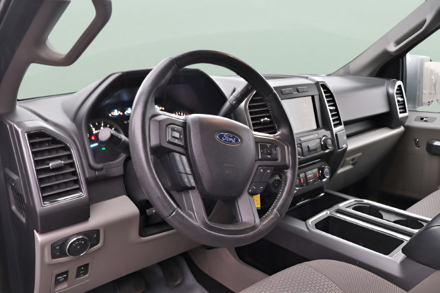 Used 2018 Ford F150 XLT w/ Equipment Group 302A Luxury AWD/4WD image 9
