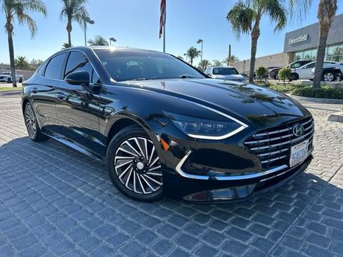 Certified 2023 Hyundai Sonata SEL FWD image 1