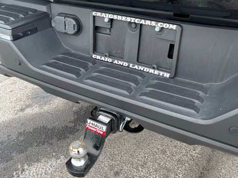Used 2022 Toyota Tundra Capstone AWD/4WD image 10