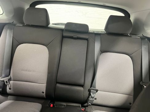 Used 2018 Hyundai Kona SEL image 28