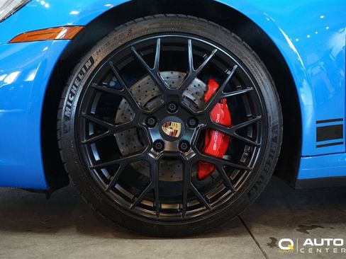 Used 2022 Porsche 911 Targa 4S image 8